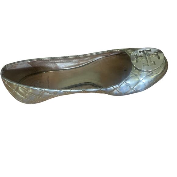 TORY BURCH QUINN QUILTE GOLD PATENT LEATHER BALLET FLATS SIZE 8.5M - Picture 8 of 12